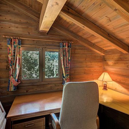 Chalet Blackbushe - Traditional Chalet - Alpes Travel - Sleeps 4-6 レ・ズッシュ エクステリア 写真