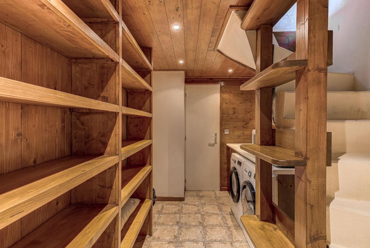 Chalet Blackbushe - Traditional Chalet - Alpes Travel - Sleeps 4-6 レ・ズッシュ エクステリア 写真